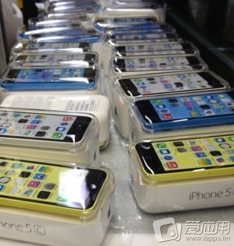 Yellow, Blue and White iPhone 5C