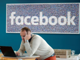 Facebook to pay users