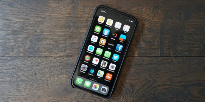 iPhone apps spying